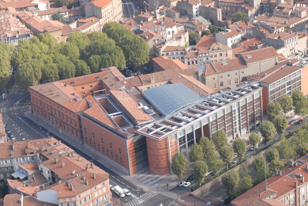 Vue aérienne du palais de justice de Toulouse