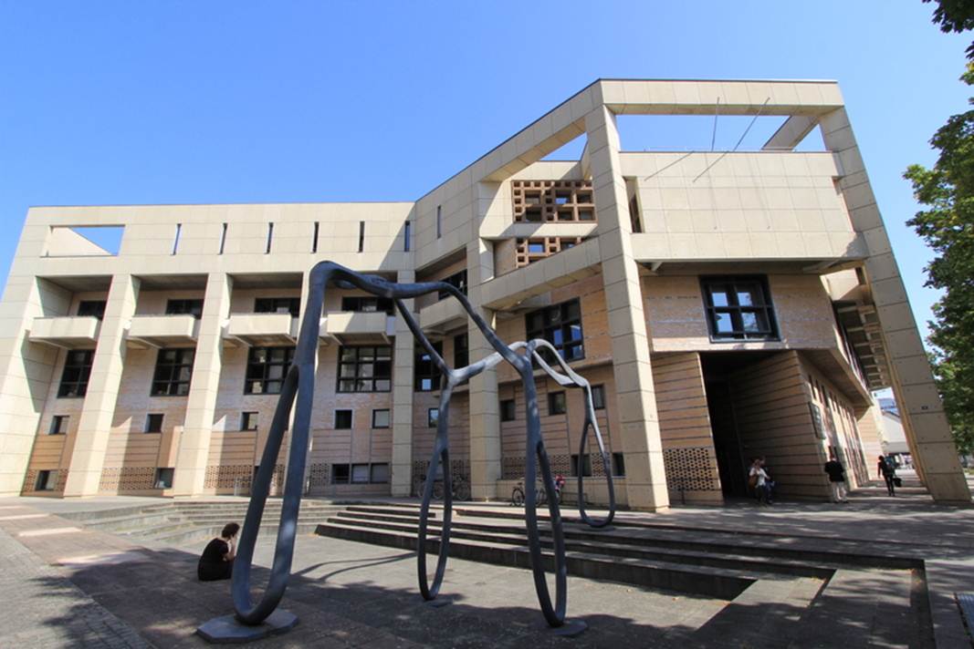 Cité judiciaire de Dijon, 13 bd Clémenceau