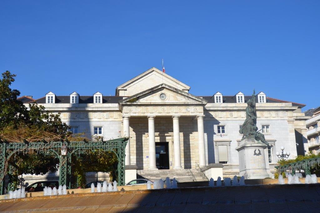 palais de justice de Pau