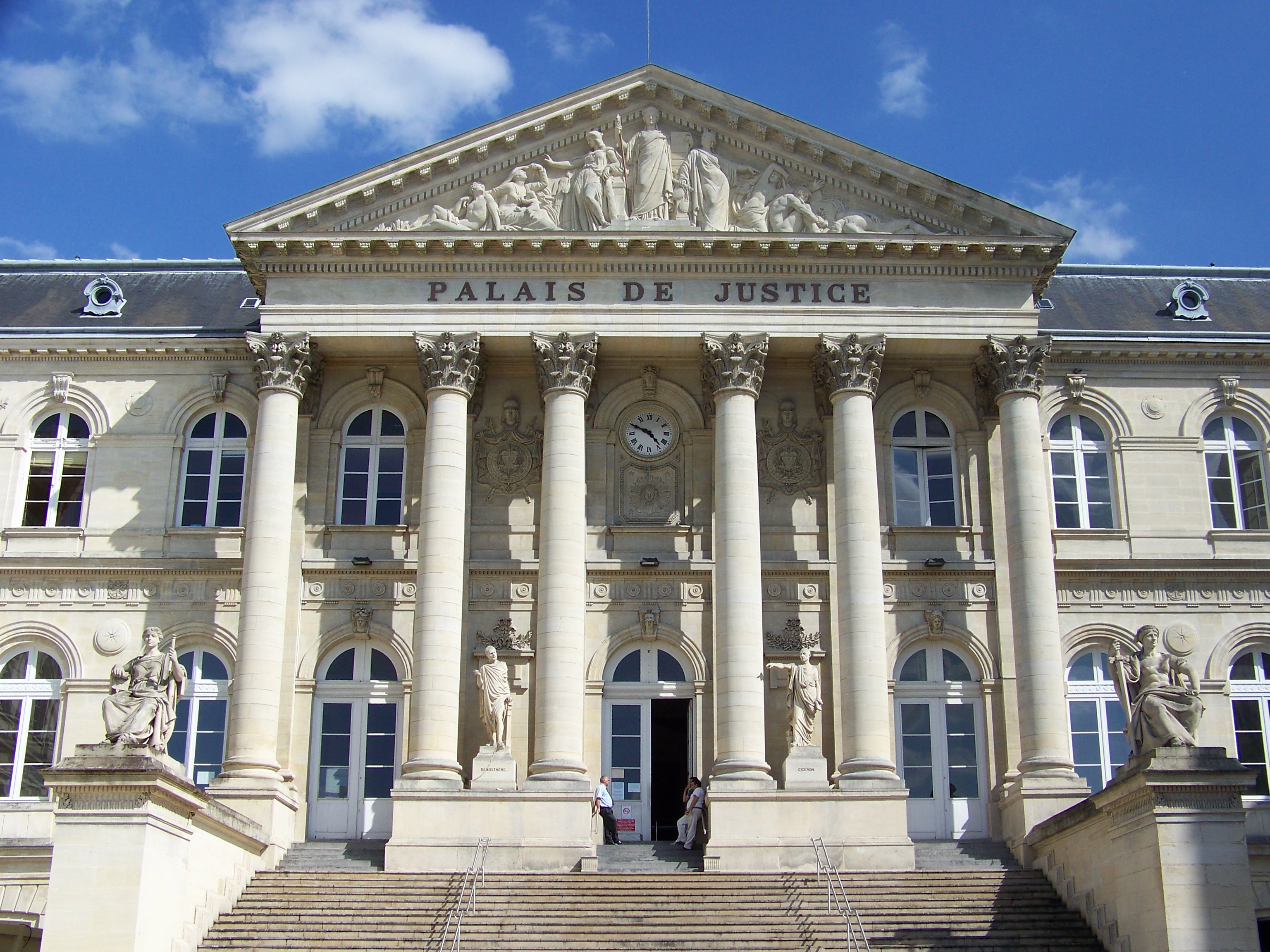 Palais de justice