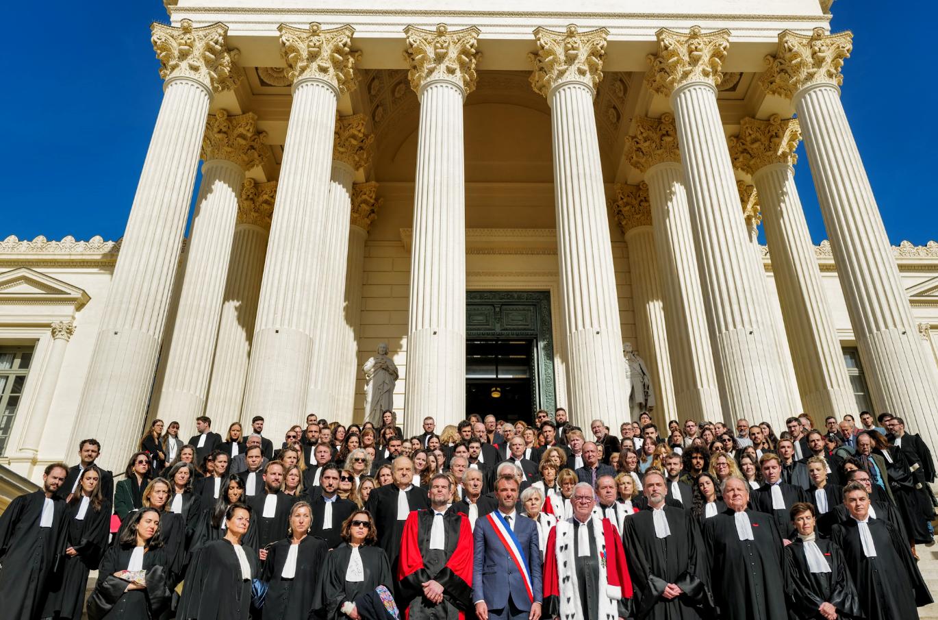 vibrant hommage du monde judiciaire