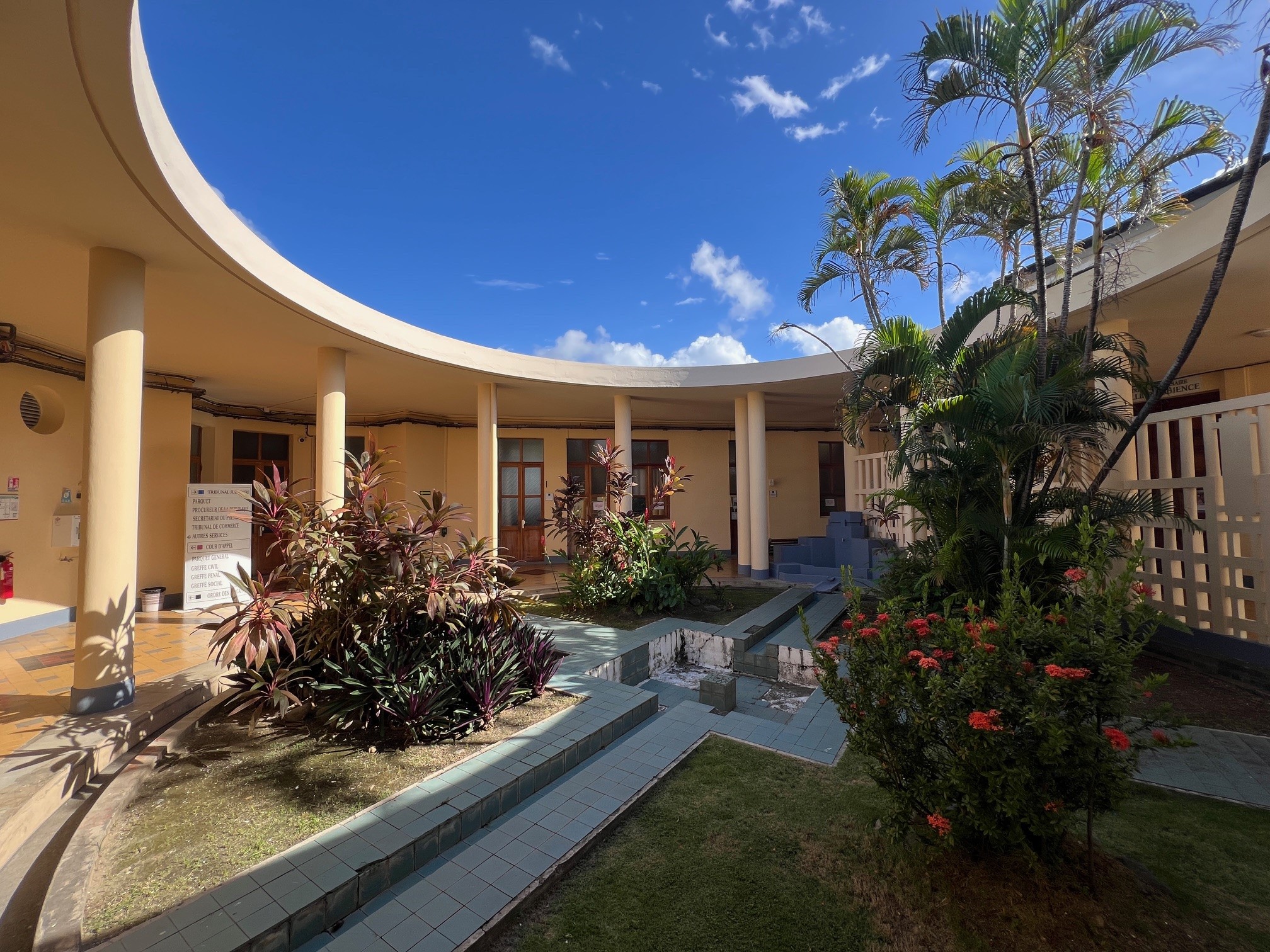accueil palais de justice