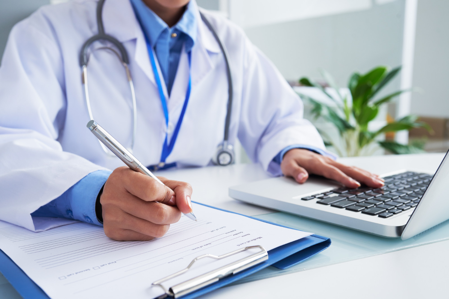 Médecin habilité