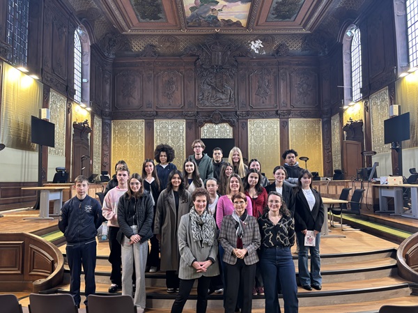 Concours d'affiches « Égalité ? Vraiment ? »