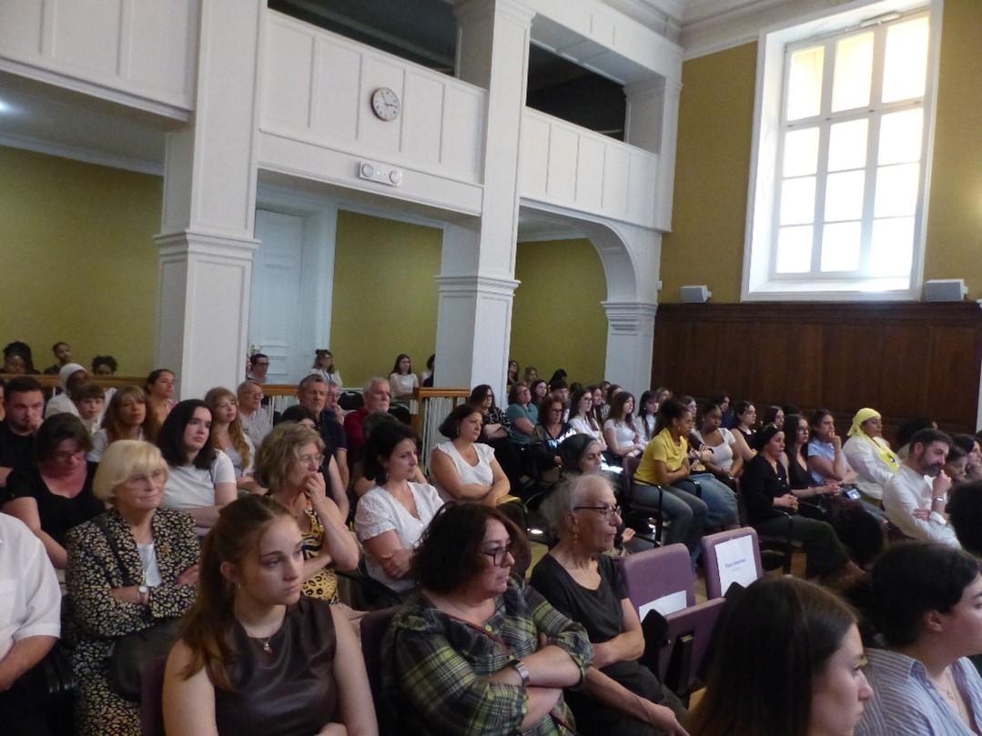 Un public au rendez-vous pour la deuxième représentation du procès fictif