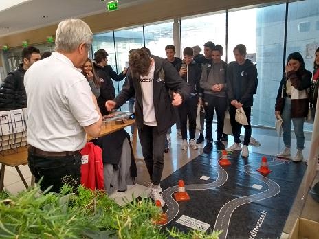 Stand Prévention Routière-Simulation état d'ivresse 2