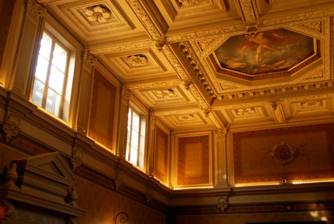 Vue du plafond de la Grand Chambre 