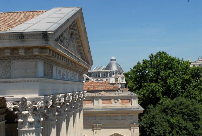 Vue du fronton