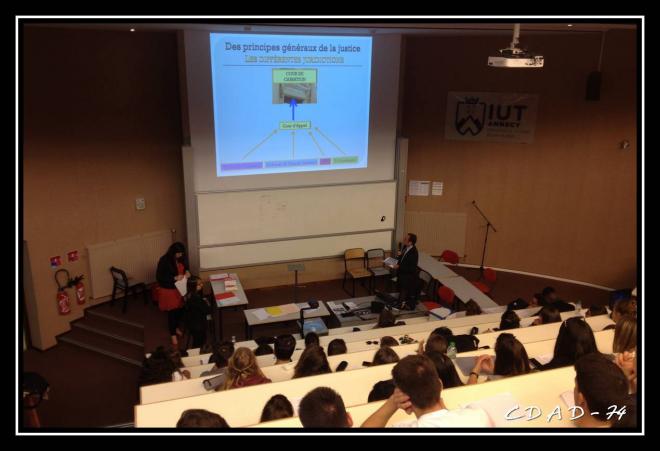 Présentation des métiers de la Justice et jeu de rôle à l'IUT d'Annecy