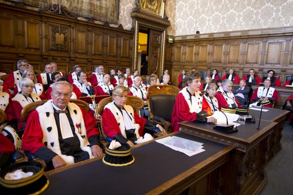 Installation_Arens_s2014_10B7572