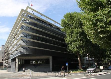 Le palais de justice de la place Gambetta