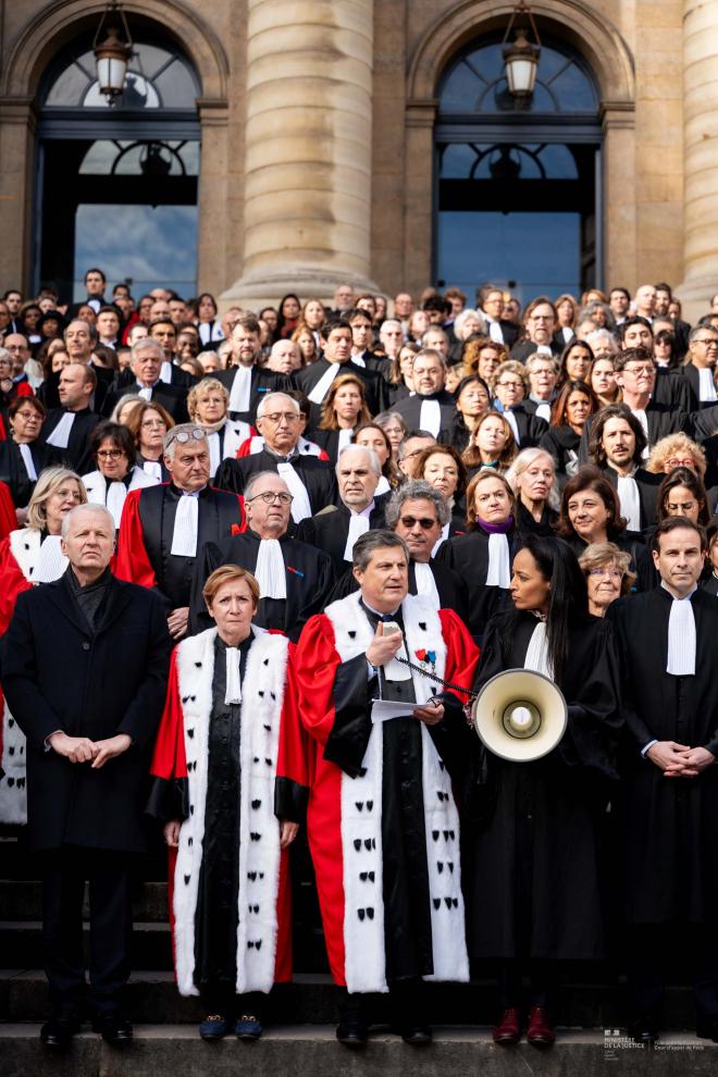 Hommage à Robert Badinter