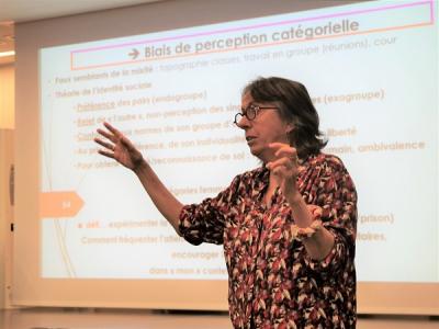 Intervention de madame Baurens, universitaire